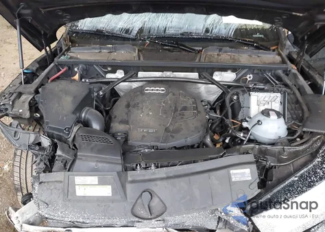 2018 Audi Q5 2.0T Premium/2.0T Tech Premium z USA, uszkodzony, nr VIN WA1BNAFY5J2210607